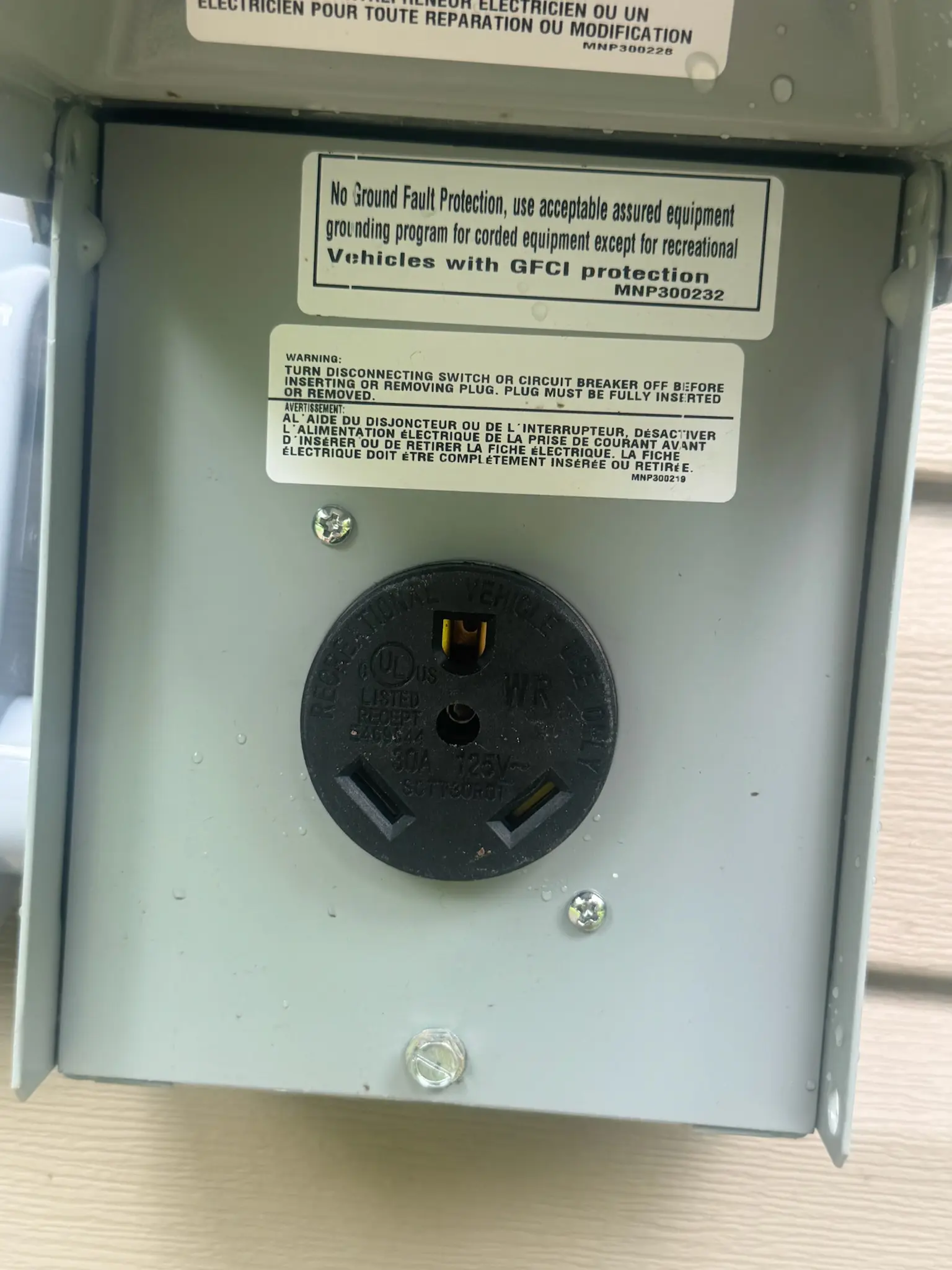 240-volt dedicated outlet installation by Chosen 1 Electric
